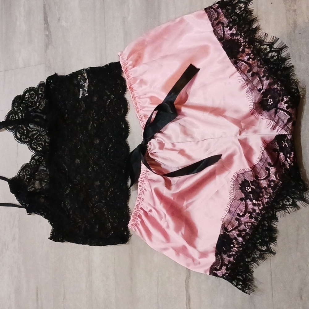 WOMEN'S Satin Lace Very Sexy Sleep Set. SIZE L. - Picture 3 of 8